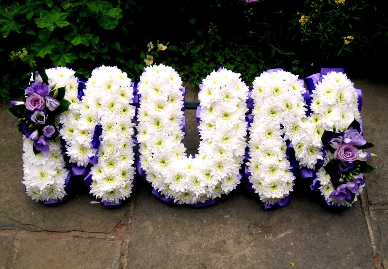 Mum funeral flower murial